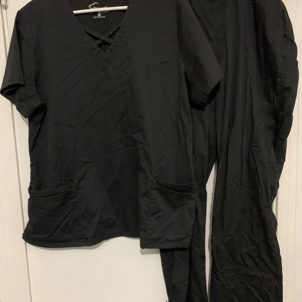 Women’s black scrub set
